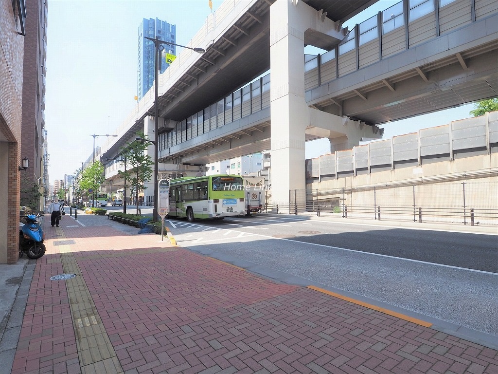 ライオンズマンション池袋要町第2　　前面道路歩道